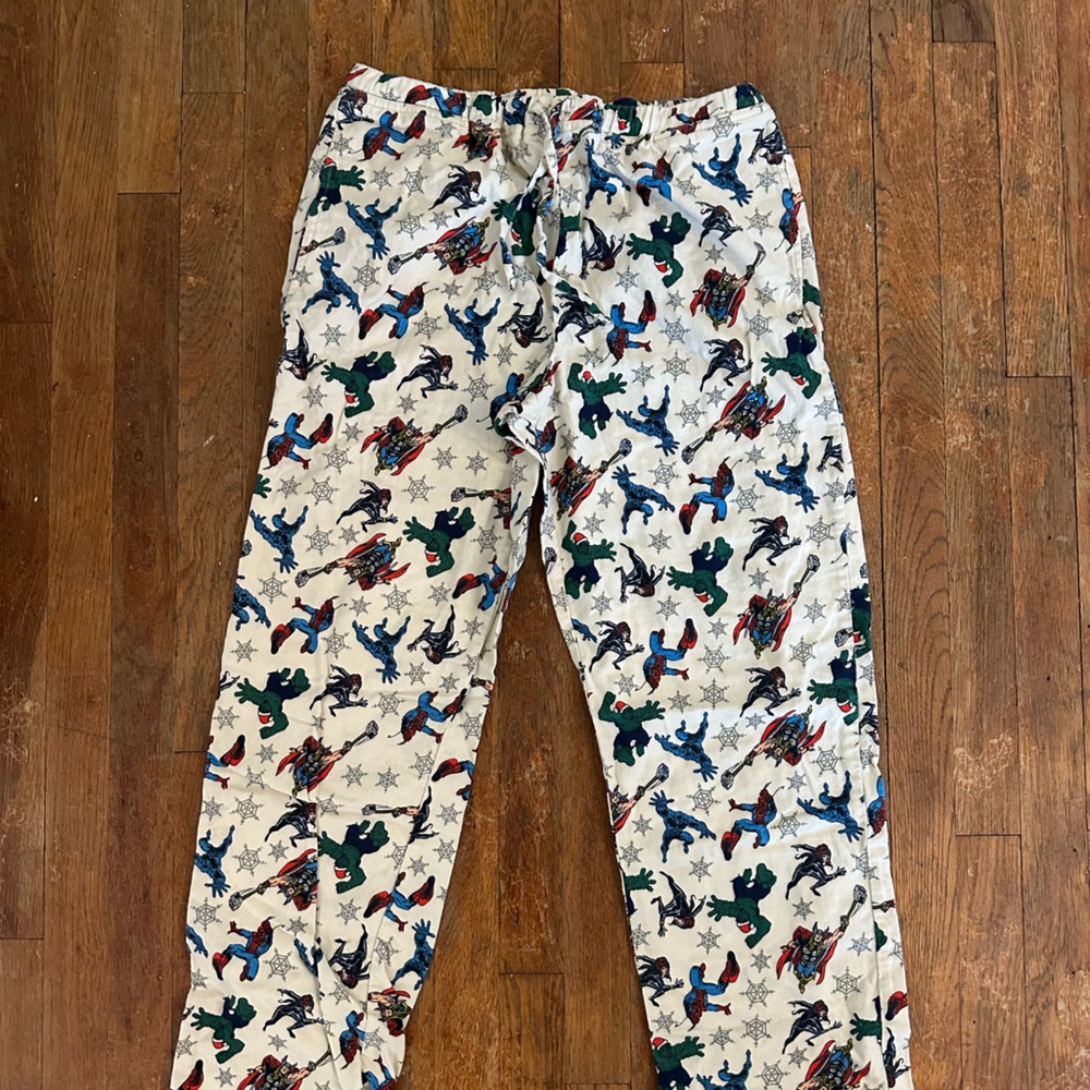 Hanna Andersson Adult Marvel Christmas Pajama Pants, sz. M
